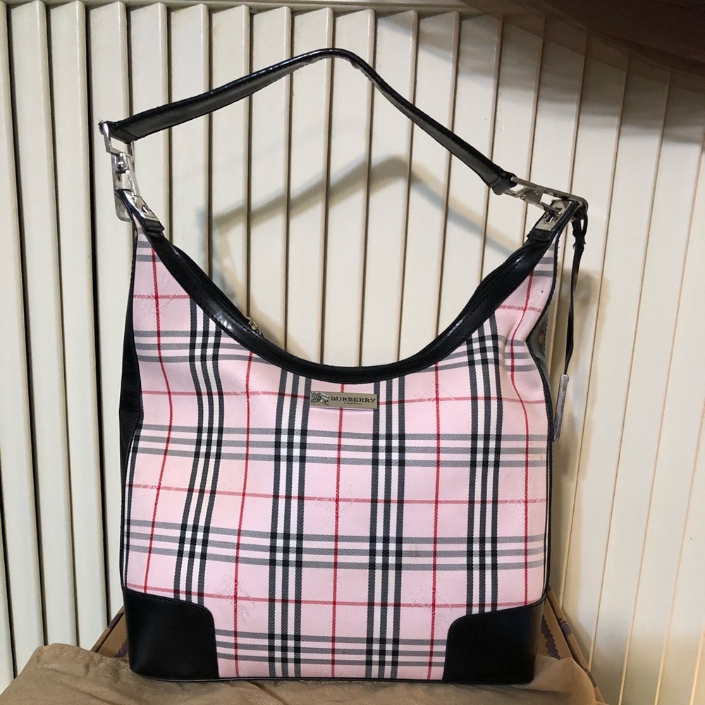 Burberry purse